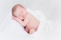 宝宝睡觉撅屁股的原因 宝宝睡觉撅屁股的注意事项