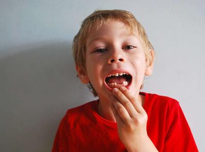 宝宝长牙时的表现有哪些