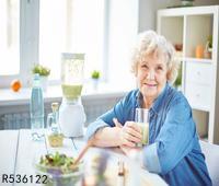 如何抗衰老 警惕生活中使你加速衰老的食物