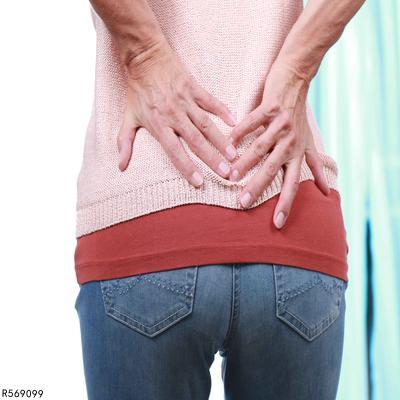 ​女性腰腿疼痛什么原因导致的？