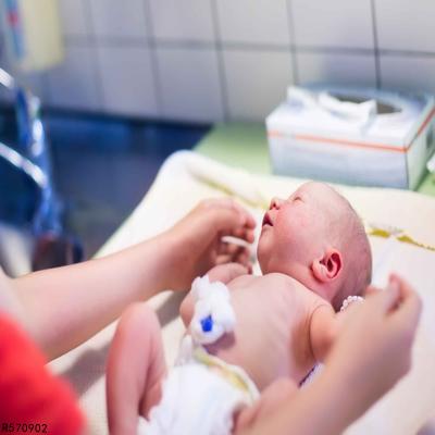 新生儿脐部流水需高度警惕