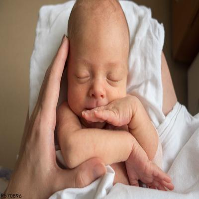 新生儿呼吸急促是危险信号