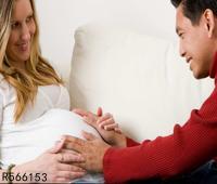 孕妇肚子阵痛恶心想吐 很可能是患有产前紧张综合征