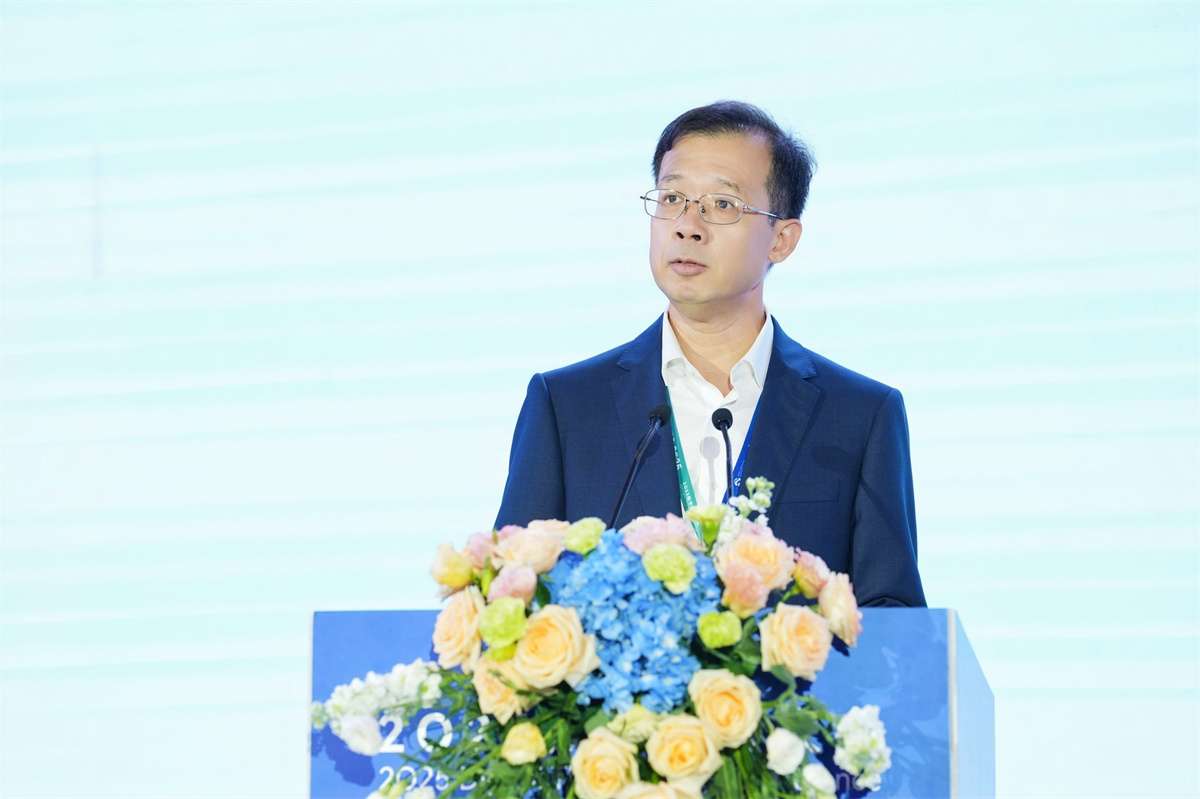 张光鹏.jpg