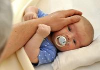 三个月婴儿缺锌的症状 宝宝补锌过度的危害是什么