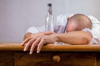 复杂性醉酒的症状有哪些  治疗复杂性醉酒的方法