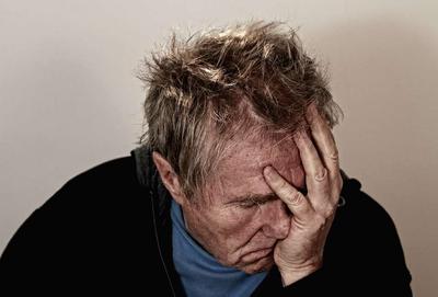 ​老年人抑郁症有哪些症状？该注意什么？