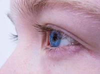 眼睑痉挛电刺激术是什么 眼睑痉挛的症状是什么