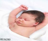 三个月宝宝睡眠时间表 三个月宝宝会做什么