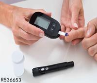 血糖高容易导致哪些并发症 血糖过高可引发5种疾病