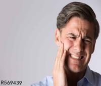 中医如何调理牙龈萎缩 牙龈萎缩的表现