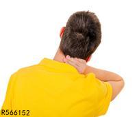 颈椎压迫神经肩膀酸痛 怎么去治疗